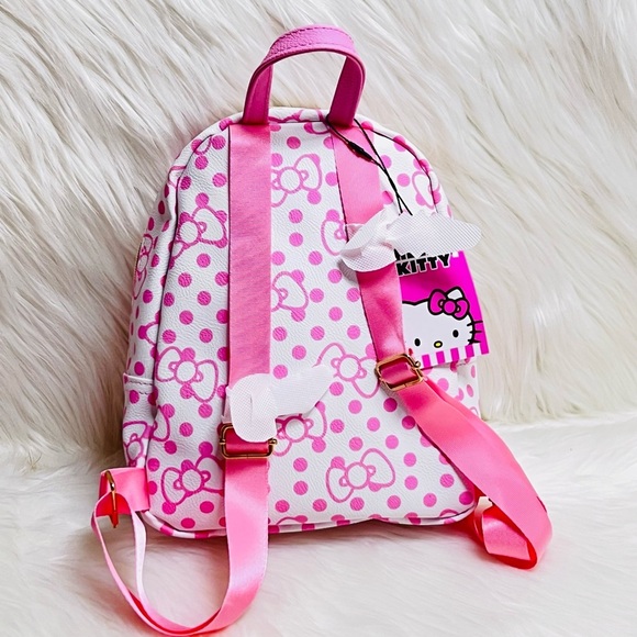 Hello Kitty Backpack - Picture 4 of 4
